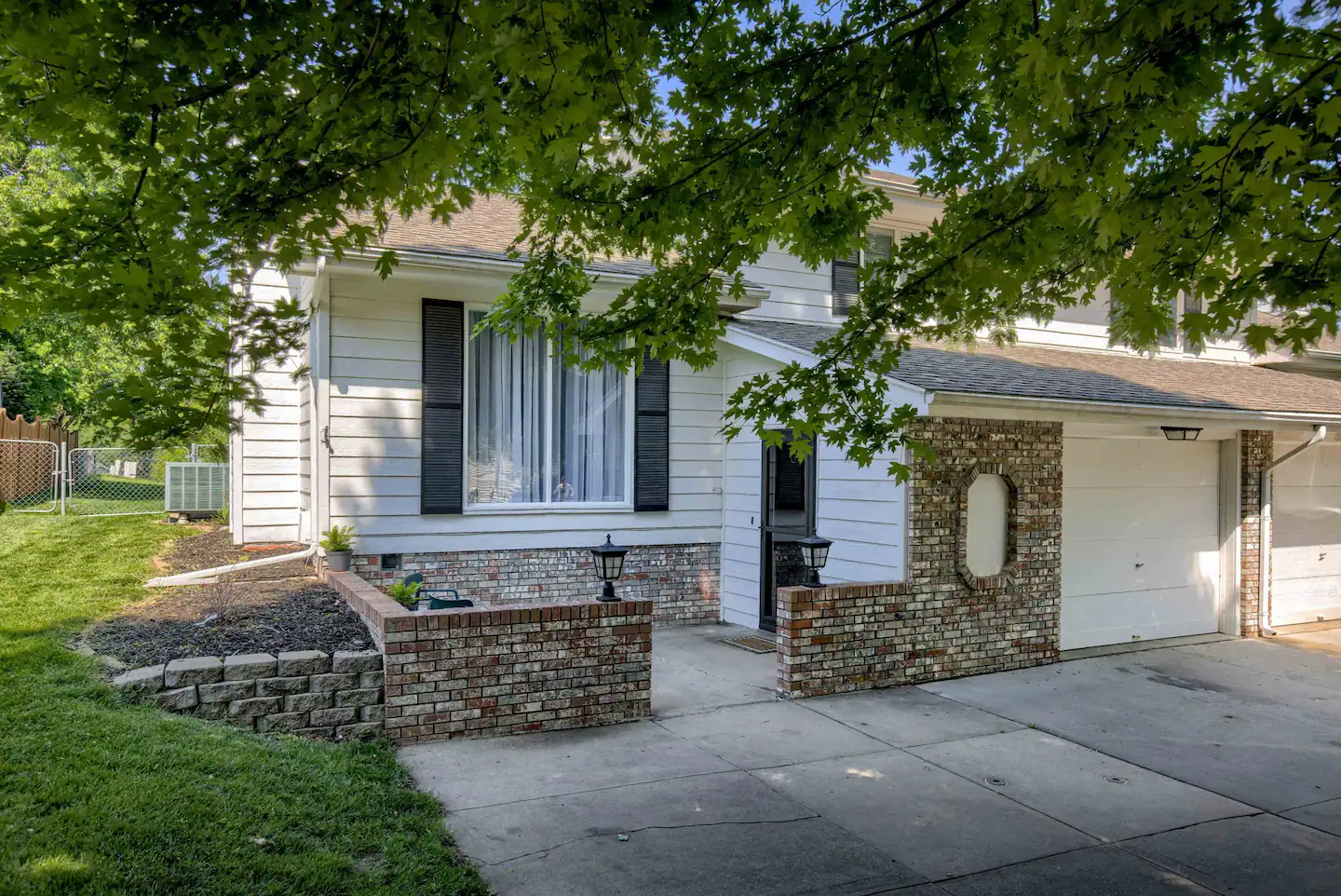 207f8a1d-a0c0-4ff6-9881-c9813c930231