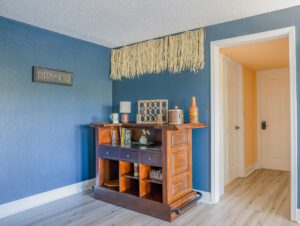 f300a4cd-f8c1-4015-a587-e75f32c19fc4