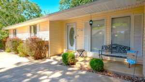 f735ab72-0609-4b23-8652-cbe9a07116ce