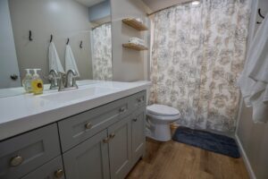 c65f057d-66ef-431e-ab83-02d84bc20bb9